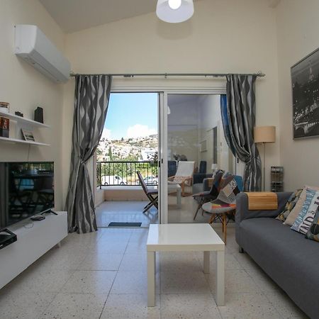 The Marilouize Apartment Peyia Ngoại thất bức ảnh