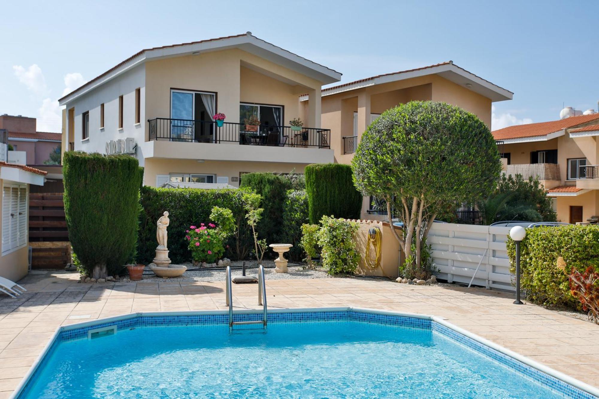 The Marilouize Apartment Peyia Ngoại thất bức ảnh