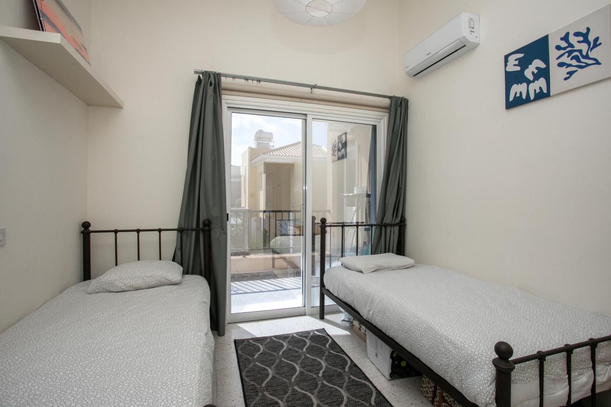 The Marilouize Apartment Peyia Ngoại thất bức ảnh